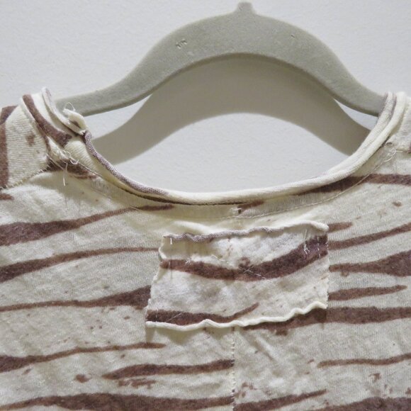 FREE PEOPLE WE THE FREE Be My Baby Tee in Zebra Print Cropped Y2K Casual Small - Picture 11 of 14